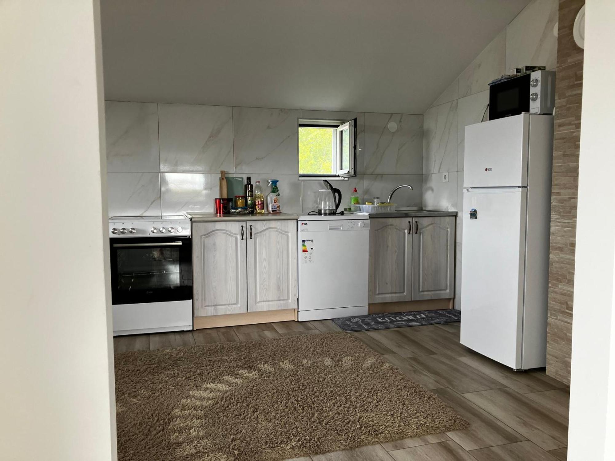 Appartement Cozy, Fully Equipped, Free Parking&Wifi, Quiet, 2Bd à Podgorica Extérieur photo