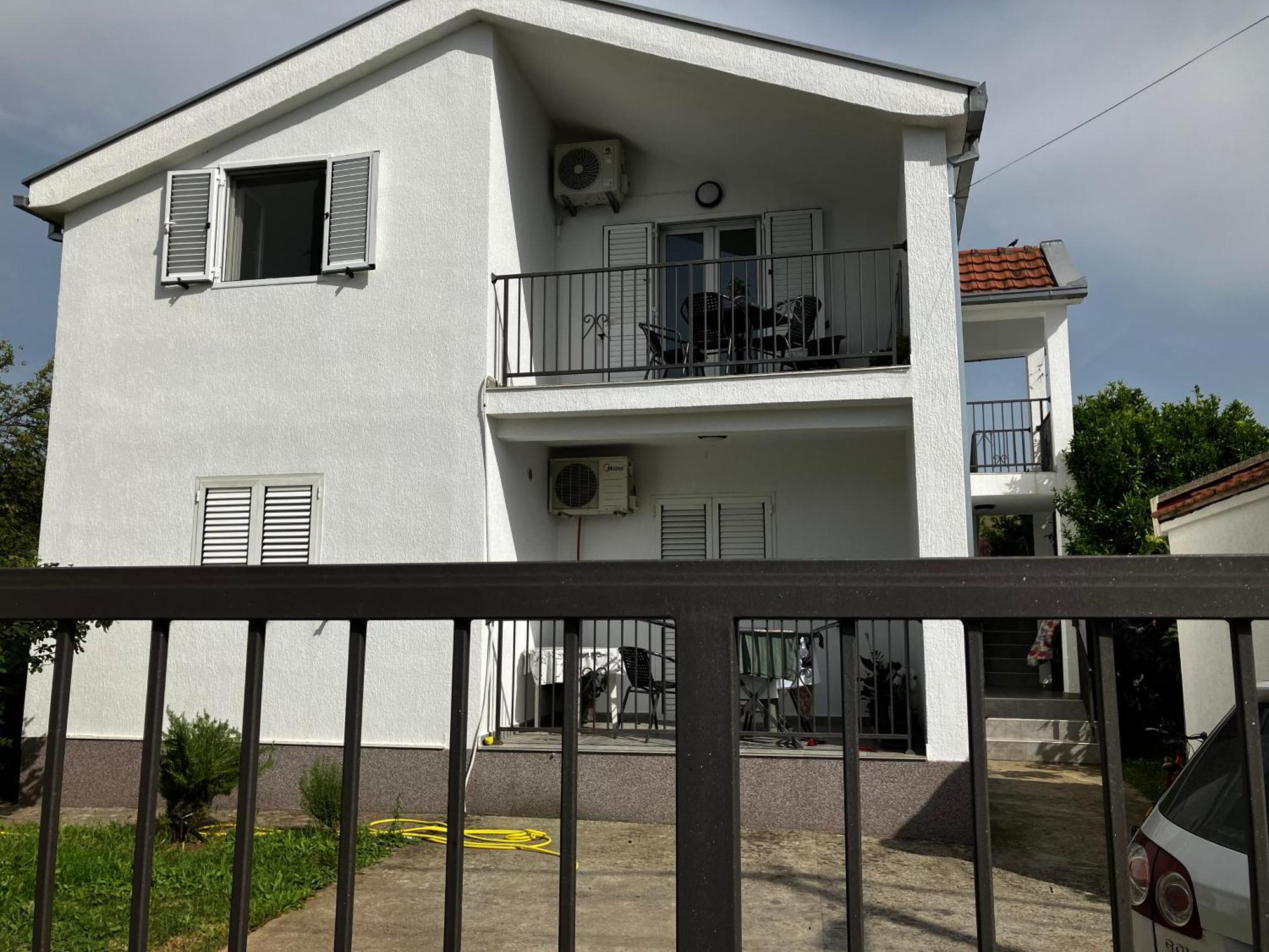 Appartement Cozy, Fully Equipped, Free Parking&Wifi, Quiet, 2Bd à Podgorica Extérieur photo