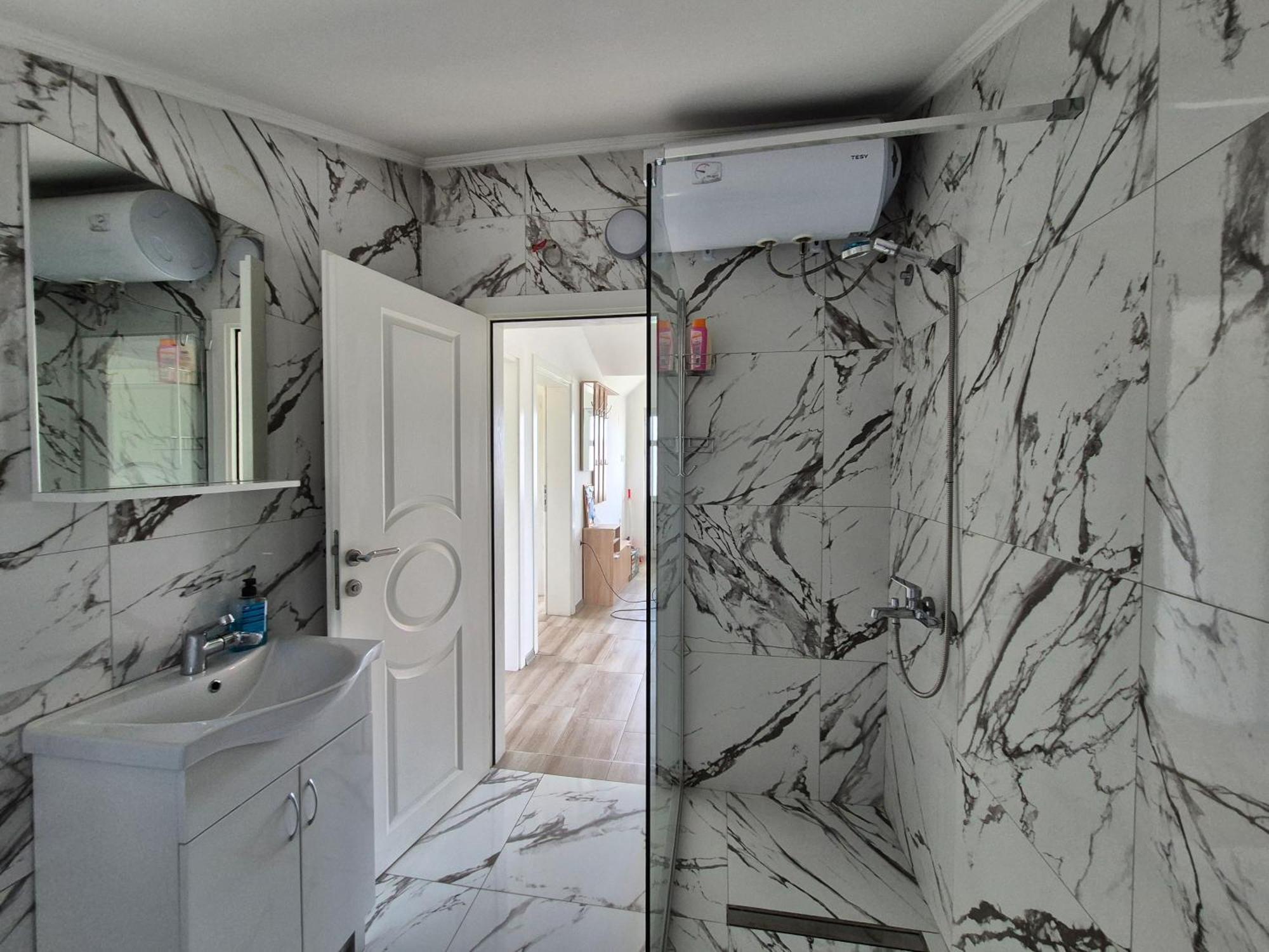 Appartement Cozy, Fully Equipped, Free Parking&Wifi, Quiet, 2Bd à Podgorica Extérieur photo